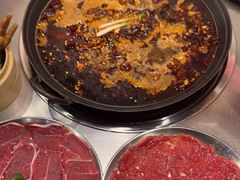 -鹿鸣山草本茶香火锅(园西路店)