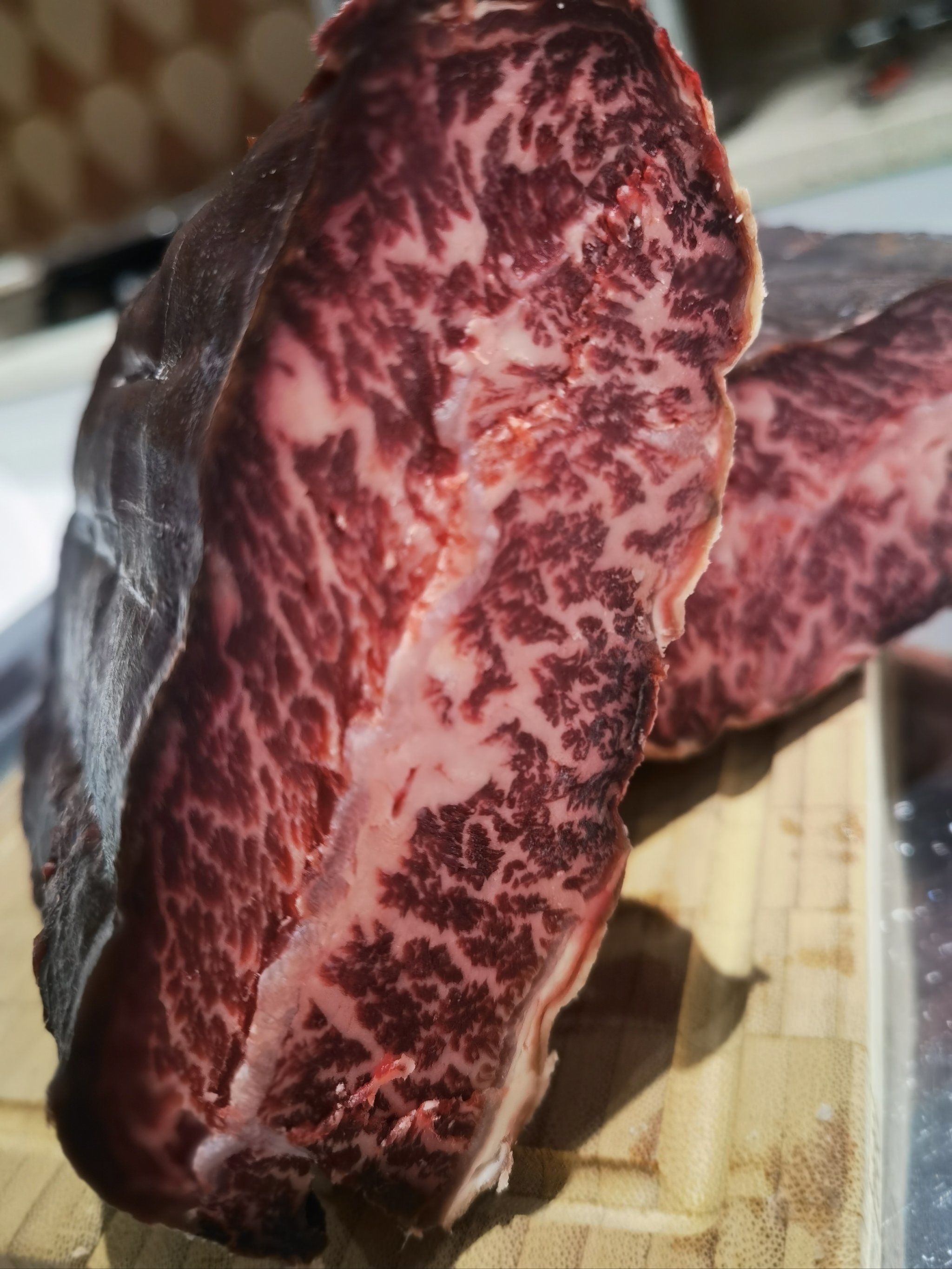 干式熟成板腱牛排