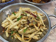 -江城燕子大排档(江汉路步行街店)