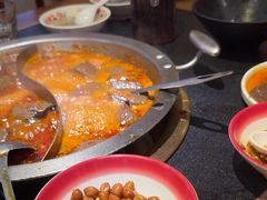 -沸炉重庆老火锅(军事博物馆店)