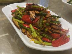 -乾隆美食·本帮菜(黄河路店)