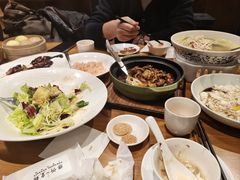 -乐忻皇朝(上海中心大厦店)