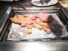 -阪尚皇·原切牛排·烤肉火锅自助(北京路店)