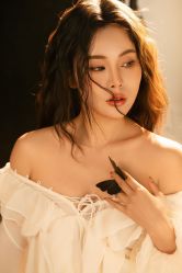 点击看大图 -模卡原创写真馆(苏州总店)