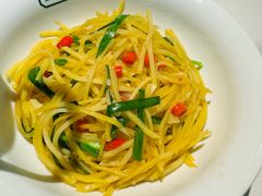 酸辣土豆丝-费大厨辣椒炒肉(通州万达店)