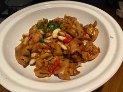 酸菜肥肠煲-老湘村·湖南土菜(天河维多利店)