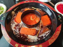 -三江两海老火锅(北京首店)