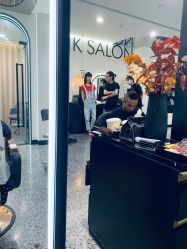 -SWANK SALON