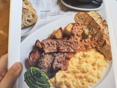 -ROAST coffee & eatery