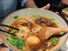 -百春原湖南牛肉粉(百联世纪店)
