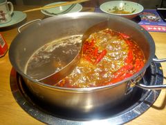 菌汤鸳鸯锅-耍哥串串香(香月湖店)