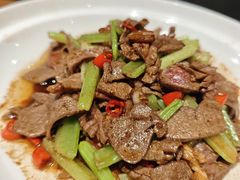 -琥珀老六龙虾(四里河店)