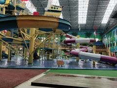 -沈阳龙润夏宫温泉水乐园