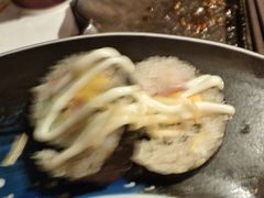 -铭牛烧肉·和牛海鲜自助(高新月牙湖店)