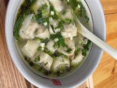 -呼啦面馆·头牌豌杂面(爱琴海店)