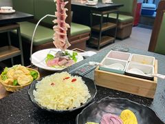 -得意咚瓜·顺德鱼生·冬瓜火锅(深圳首店)