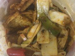 -鑫巴蜀小镇 · 水煮鱼专研店(玉桥店)