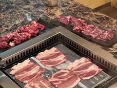 -牛里牛气· 榴莲海鲜鲜牛肉自助火锅·烤肉(横岗店)