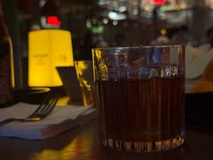 -FOUR PLAY BAR