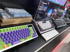 -ROG玩家国度(美罗城店)