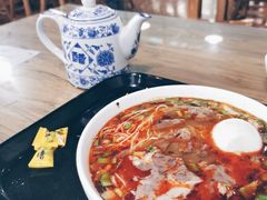 -陇上全荟兰州传统牛肉面(延吉路店)