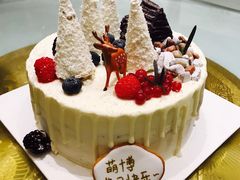 -半勺舒舒生日蛋糕店