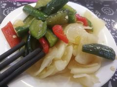 -八两八金·莱芜特色炒鸡(市南漳浦路店)