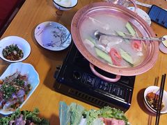 -民食香·腊排骨野生菌美食(木府店)