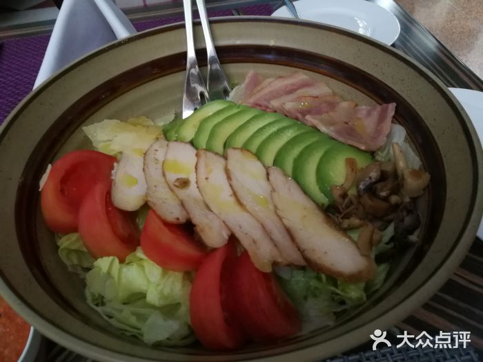 小莫餐厅And More Restaurant西餐(北京展览馆店)莫沙拉图片