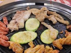-哈哈碳都·牛肋条无限自助烤肉(宝龙店)