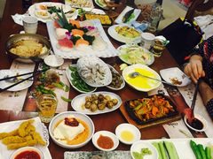 -青瓦餐厅·生鱼片·韩园烤肉(西塔店)