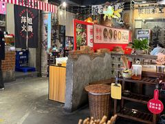 -萍姐火锅·公路夜市(武汉首店)