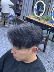 -藤野造型专业烫染接发