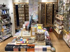 -猫的天空之城概念书店(苏州平江店)