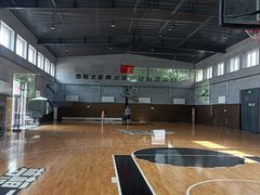 -梦想之巅·青少年篮球·羽毛球·培训中心(西站店)