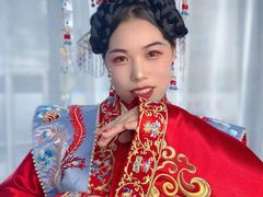 -群丽化妆摄影美甲纹绣培训学校