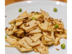 -一坐一忘云南菜(嘉里中心店)