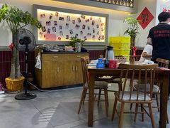 大堂-张氏父子常德肠子馆(贺龙店)
