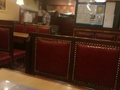 -玛格萝妮比萨屋(四平店)