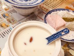 -广信牛奶甜品世家(台东店)