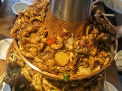 铜炉芋儿蛙-炉小二铜锅牛蛙•川湘菜(三里屯店)