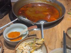 -老凯俚酸汤鱼(鸿通城店)