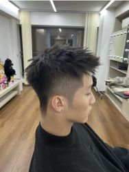 -藤野造型烫发染发