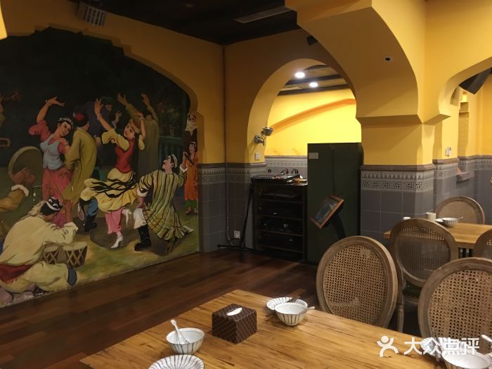 阿凡提餐厅(簋街店)大堂图片