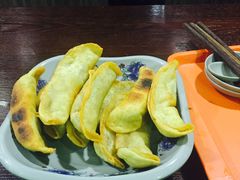 -老新隆牛肉锅贴(新街口店)