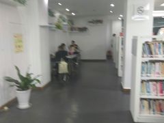 -万江图书馆