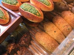 -巴黎贝甜(大宁国际商业广场店)
