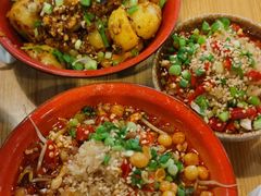 -拐枣巷小串串(财大店)