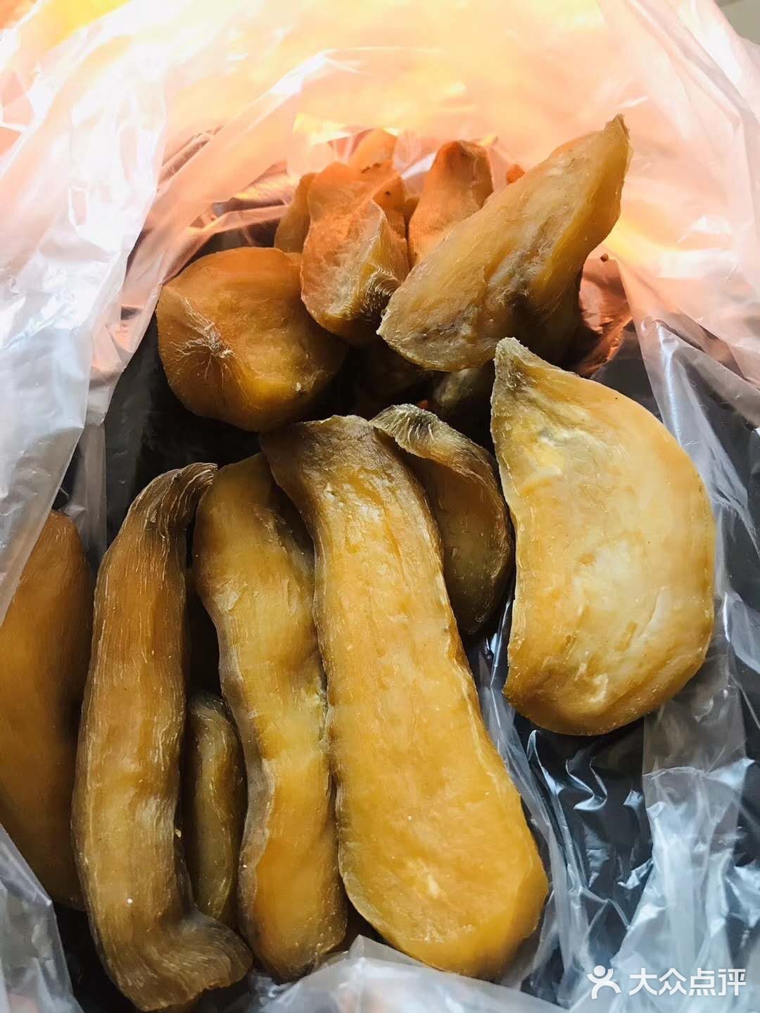 烦的时候没人问，我学会了承受，害怕的时候没人陪