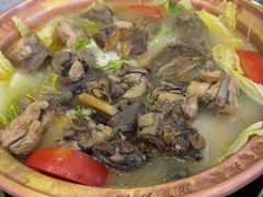 -阿婆情腊排骨火锅(金虹路店)